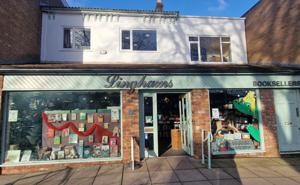 Linghams Booksellers shop front